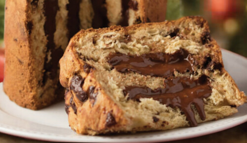 Chocotone recheado com brigadeiro belga